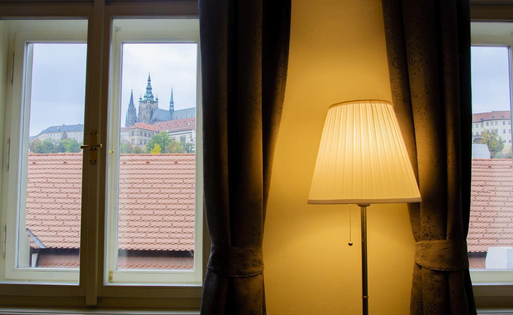 The Castle Apartments Prága Kültér fotó